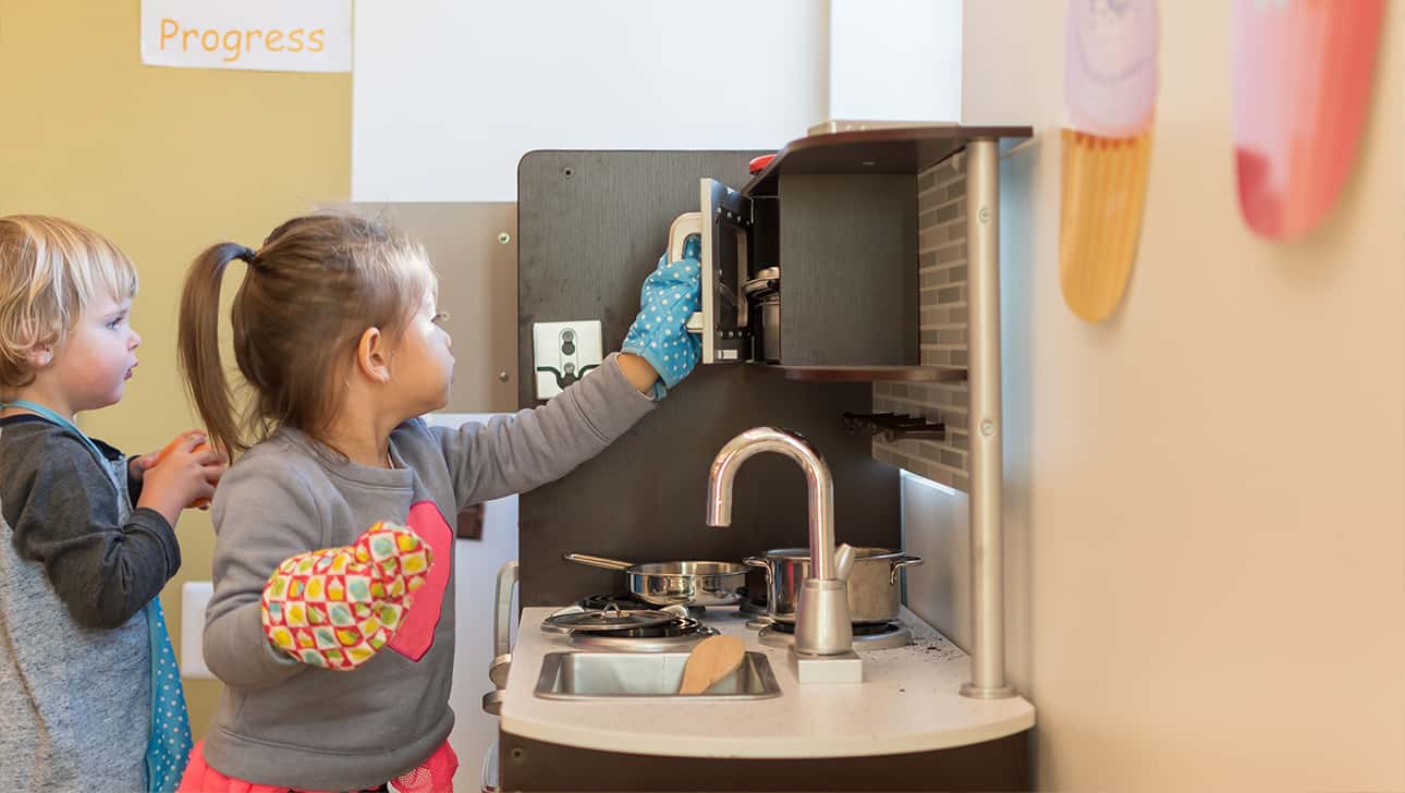 preschool exploration play kitchen